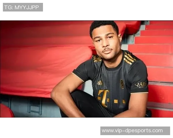 拜仁26-27赛季客场球衣谍照曝光复古风设计引发球迷热议